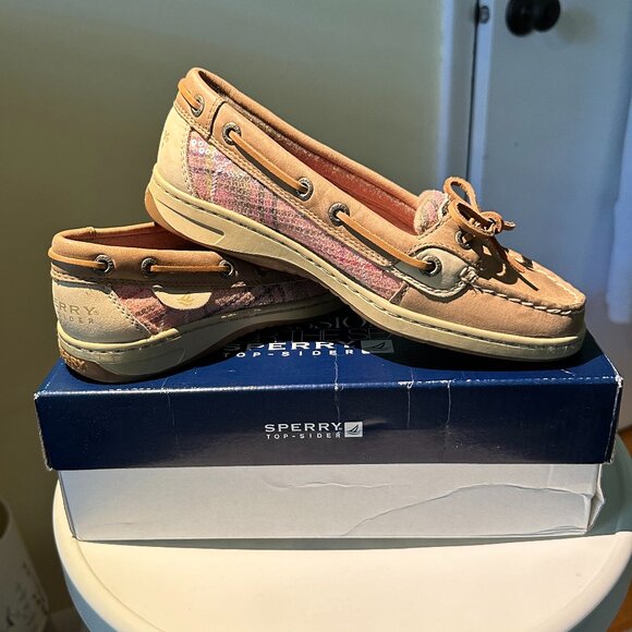 Sperry Angelfish Women's Boat Shoe, size 6 - Picture 1 of 6